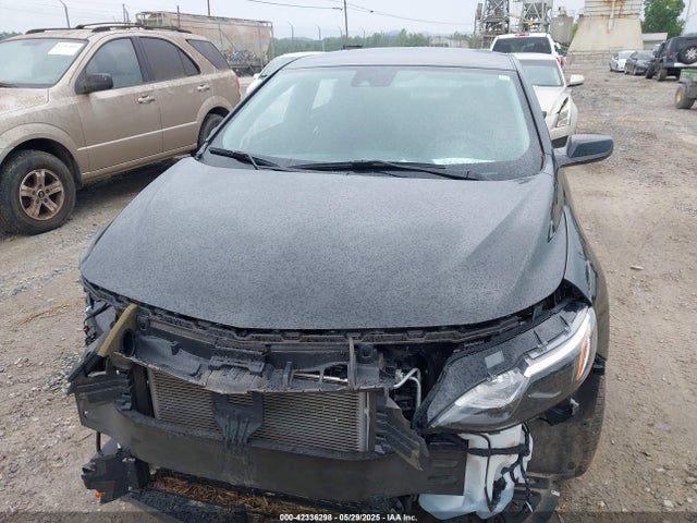 1G1ZG5ST8RF149542 Chevrolet lfv