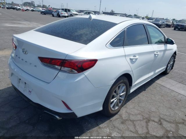 5NPE24AF1JH673099 Hyundai SONATA SE