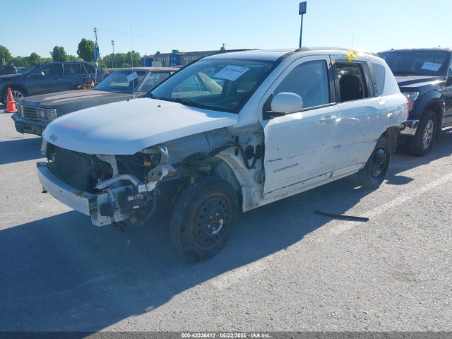 1C4NJDEB3HD109478 Jeep 2017