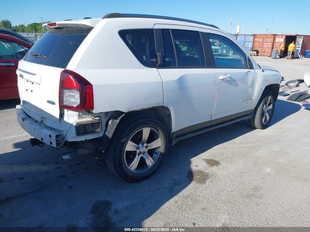 1C4NJDEB3HD109478 Jeep 2017