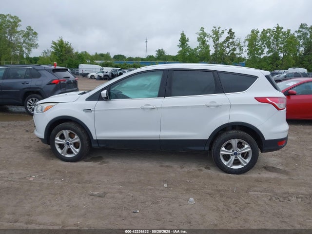 1FMCU9GX7FUA89278 Ford ESCAPE SE