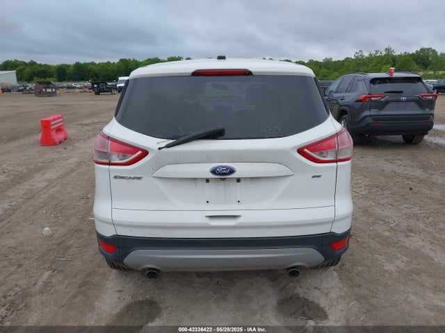 1FMCU9GX7FUA89278 Ford ESCAPE SE