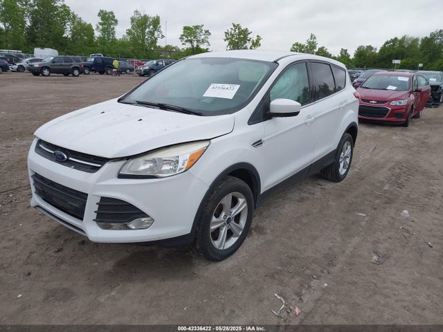 1FMCU9GX7FUA89278 Ford ESCAPE SE
