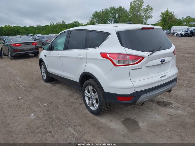 1FMCU9GX7FUA89278 Ford ESCAPE SE