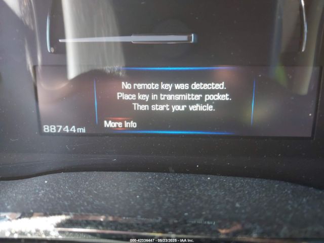 1GYKNARS4HZ179102 Cadillac Xt5 Standard