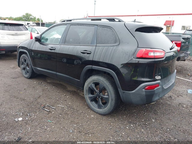 Продажа на аукционе авто 2016 Jeep Cherokee Altitude, vin: 1C4PJMCBXGW112540, номер лота: 42336449