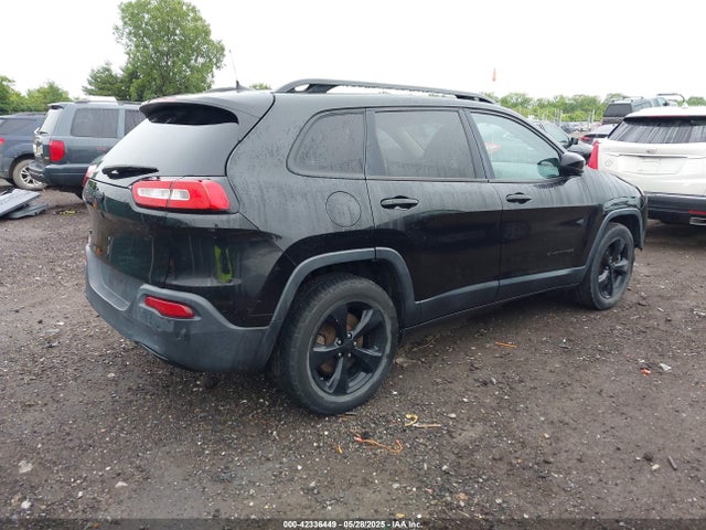 Продажа на аукционе авто 2016 Jeep Cherokee Altitude, vin: 1C4PJMCBXGW112540, номер лота: 42336449