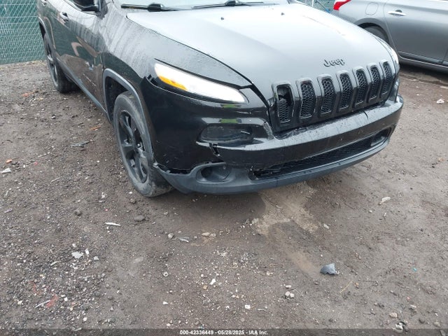 Продажа на аукционе авто 2016 Jeep Cherokee Altitude, vin: 1C4PJMCBXGW112540, номер лота: 42336449