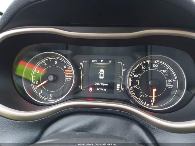 Продажа на аукционе авто 2016 Jeep Cherokee Altitude, vin: 1C4PJMCBXGW112540, номер лота: 42336449