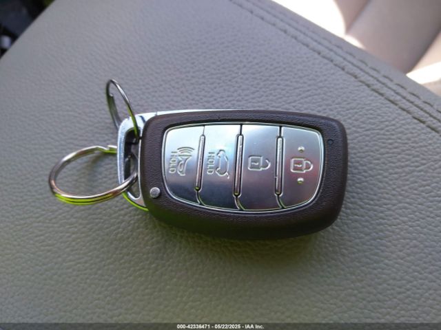 KM8J3CA26JU697306 Hyundai Tucson Value