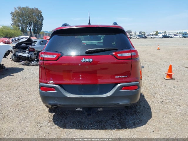 1C4PJLAB8GW216912 Jeep 2016