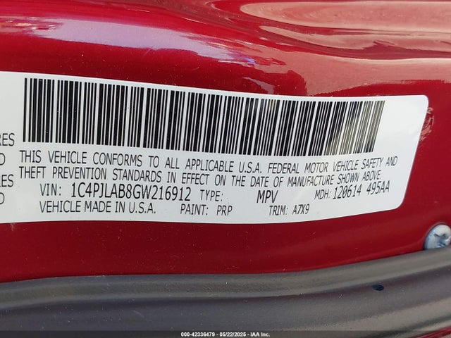 1C4PJLAB8GW216912 Jeep 2016