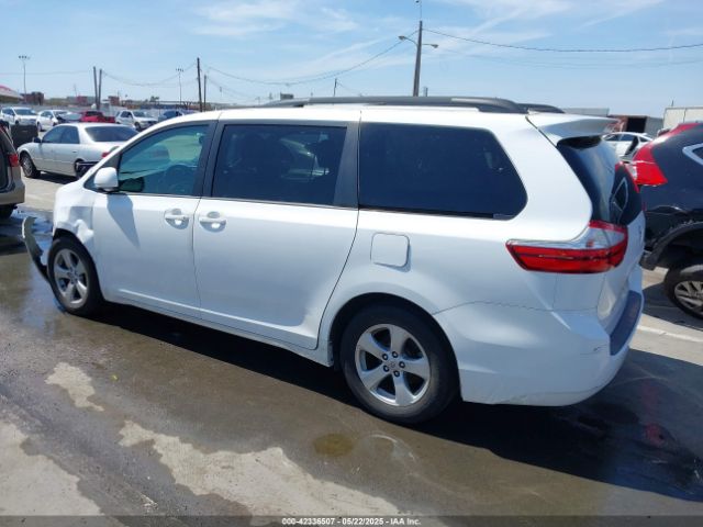 5TDKK3DC6FS574942 Toyota Sienna Le 8 Passenger