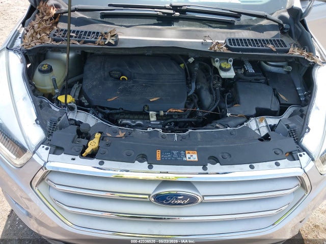 1FMCU0HDXJUD26290 Ford ESCAPE SEL