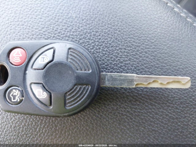 1FMCU0HDXJUD26290 Ford ESCAPE SEL