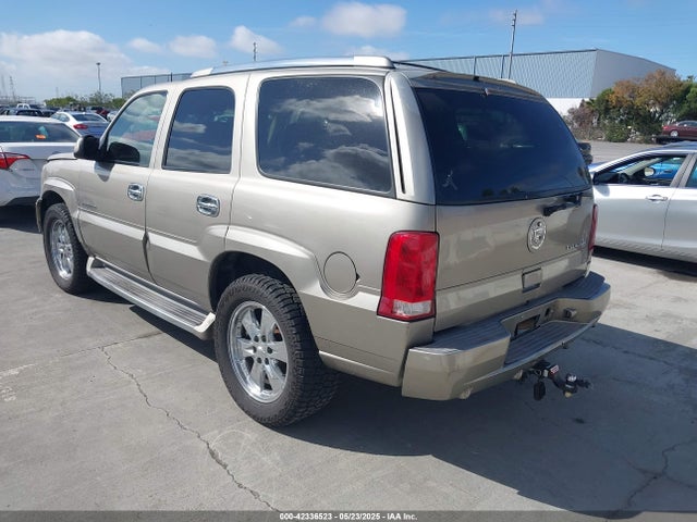 2003 CADILLAC ESCALADE 1GYEK63N03R155894 Photo 2