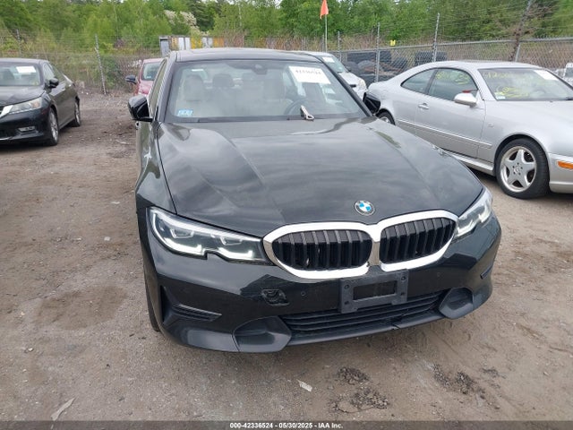 3MW5R7J08L8B23944 BMW 330I