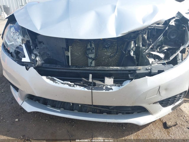 3N1AB7AP6KY410459 Nissan Sentra