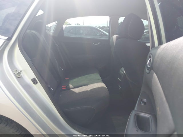3N1AB7AP6KY410459 Nissan Sentra