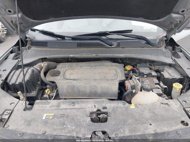 3C4NJCCB3JT357999 Jeep 2018