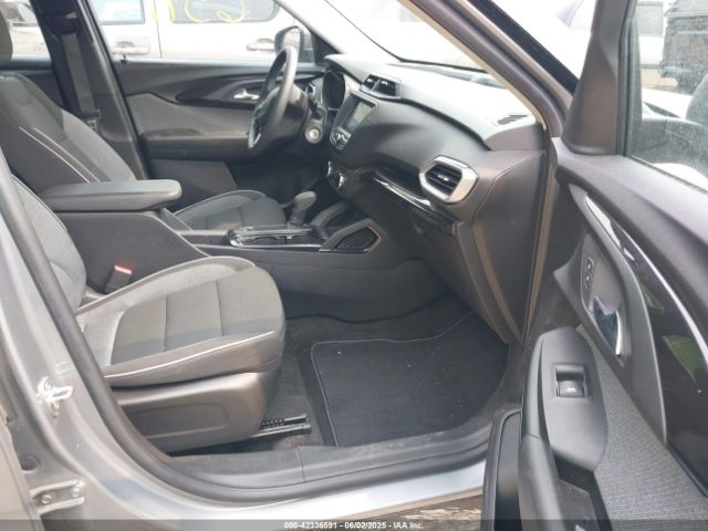 2023 CHEVROLET TRAILBLAZER KL79MNSL5PB024046 Photo 4