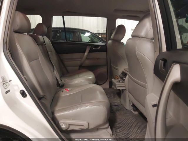 2010 TOYOTA HIGHLANDER 5TDJK3EH4AS011757 Photo 7