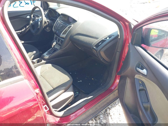 1FADP3F20EL278528 Ford FOCUS SE