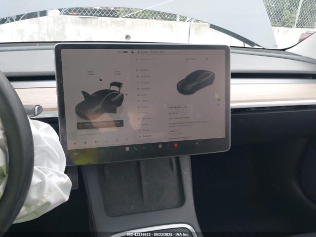 Tesla MODEL 3 2023 5YJ3E1EA4PF705949 Image 18
