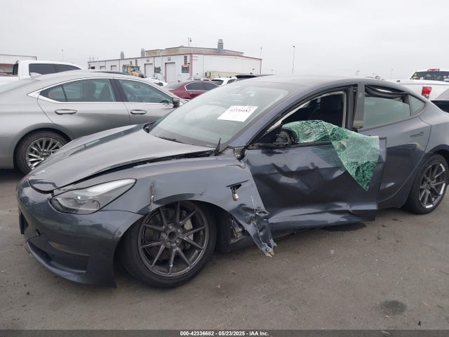 2023 TESLA MODEL 3 5YJ3E1EA4PF705949 Photo 5