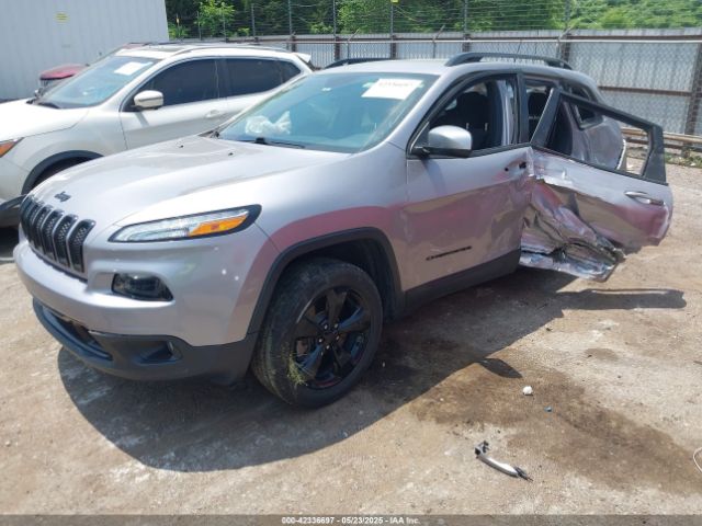 1C4PJLCB7JD542457 Jeep Cherokee