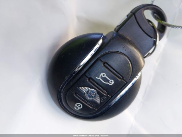 2018 MINI COUNTRYMAN WMZYS7C3XJ3E07743 Photo 10