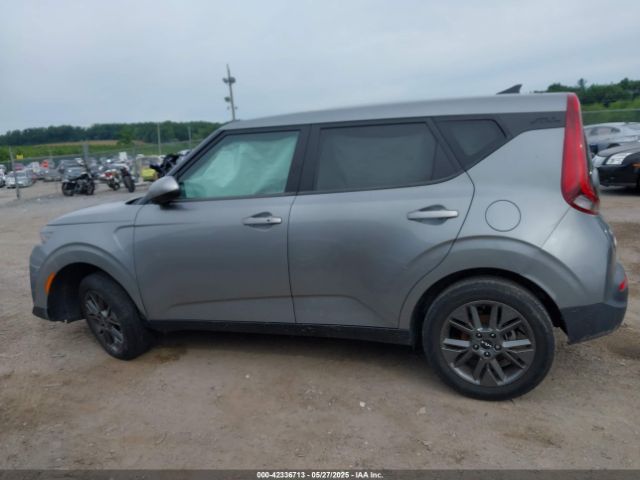 KNDJ33AU3N7816763 KIA SOUL EX