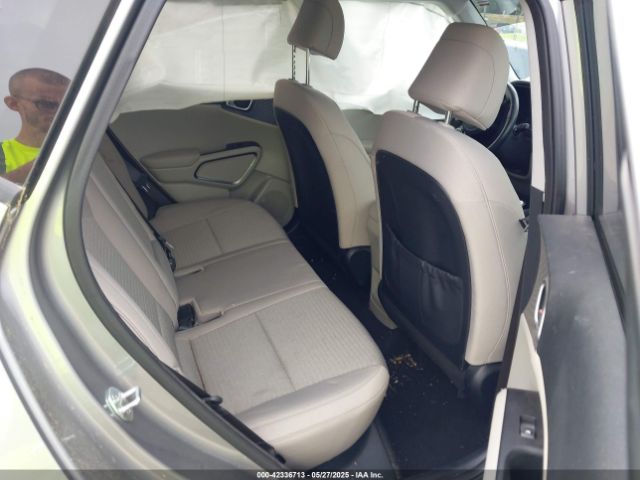 KNDJ33AU3N7816763 KIA SOUL EX