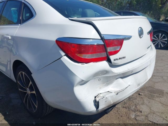 1G4PR5SK5H4107383 Buick Verano Sport Touring