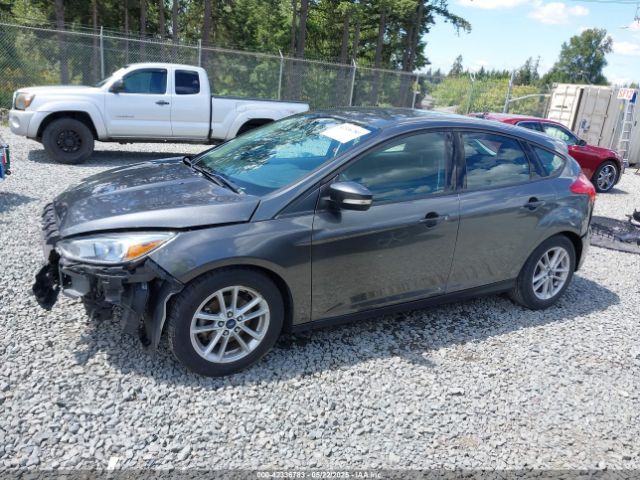 1FADP3K28JL323165 Ford FOCUS SE
