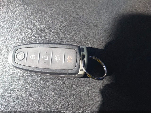 1FAHP2J85HG115863 Ford Taurus Limited