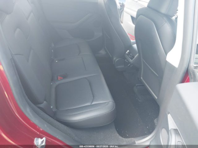 2024 TESLA MODEL Y 7SAYGDED8RF019494 Photo 7