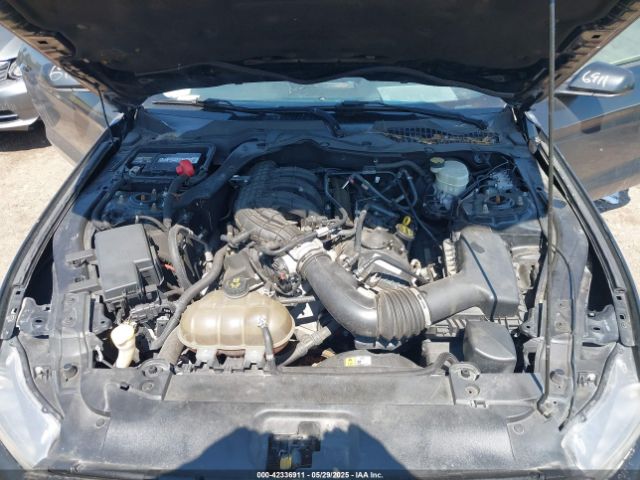 1FA6P8AM1G5294601 Ford Mustang V6