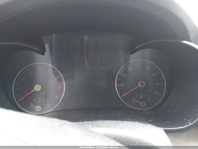 5XXGT4L32GG019158 KIA Optima Lx