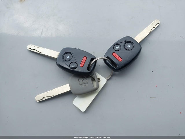 5FNRL5H25GB068629 Honda j35z8