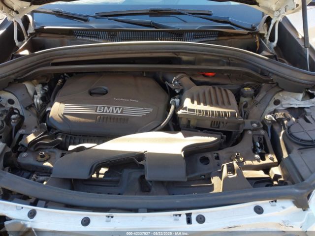 2022 BMW X1 WBXJG7C00N5V35718 Photo 9