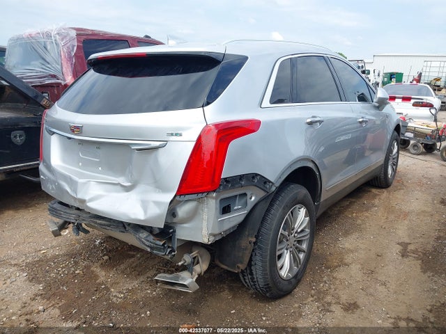2019 CADILLAC XT5 1GYKNDRS7KZ239737 Photo 3