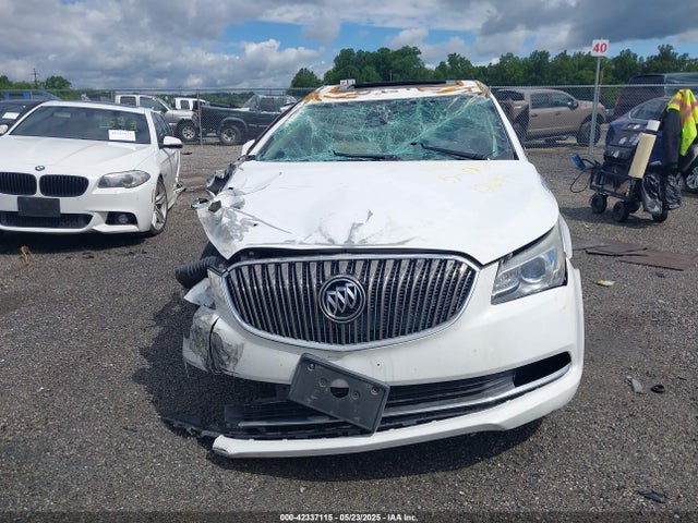 1G4GF5G31FF321427 Buick lfx