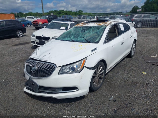 1G4GF5G31FF321427 Buick lfx