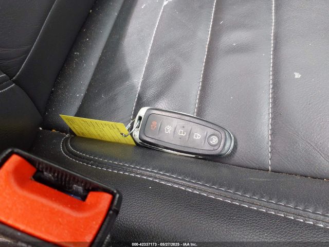 1FMCU9J96GUC36640 Ford Escape Titanium