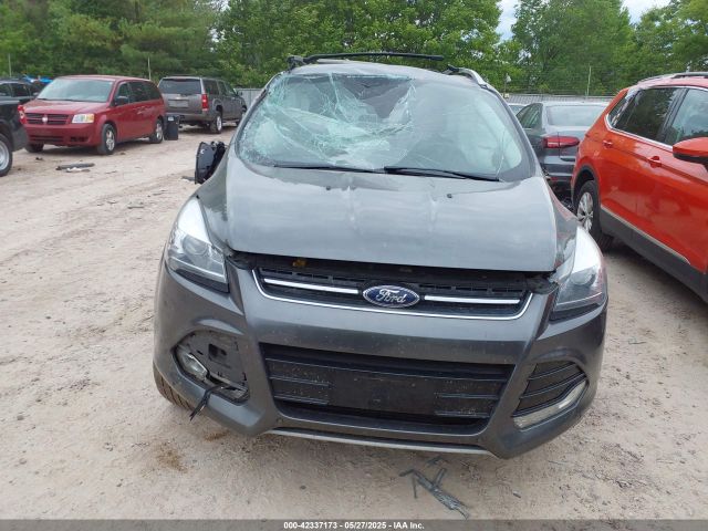 1FMCU9J96GUC36640 Ford Escape Titanium