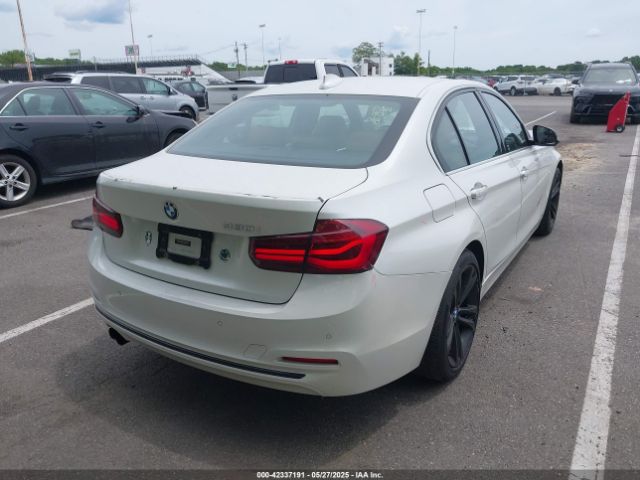 2017 BMW 330I WBA8B9C55HK675705 Photo 3