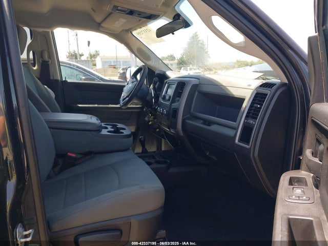 3C6UR5CL0JG359363 RAM 2018