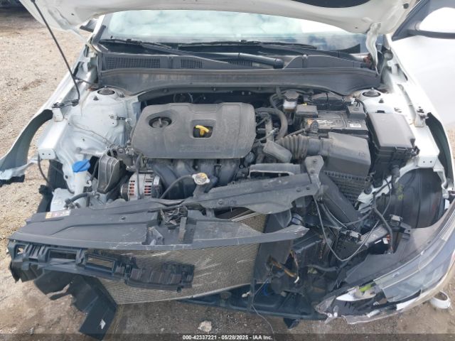 3KPF24AD9ME291379 KIA FORTE FE