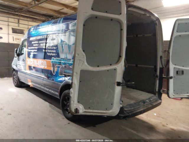 2018 MERCEDES-BENZ SPRINTER 2500 WD3PE8CD6JP594965 Photo 2